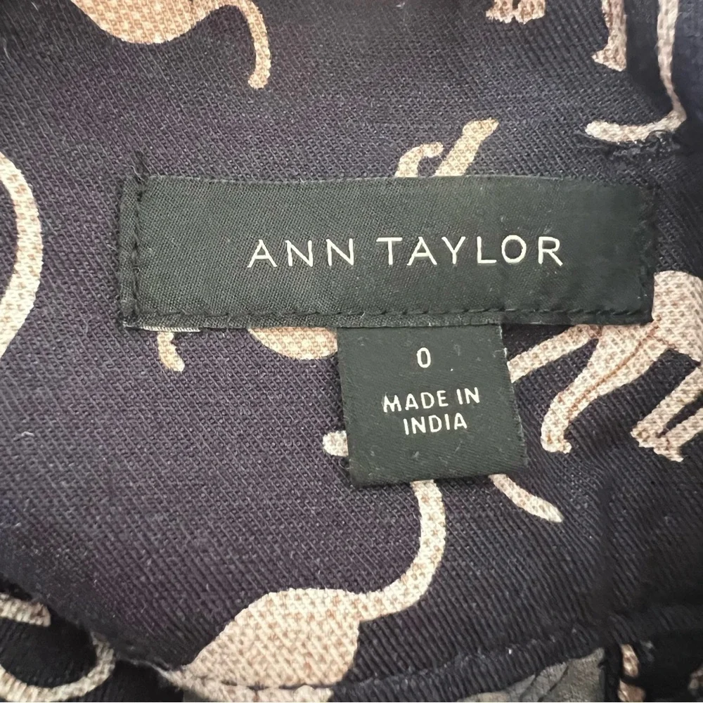 Ann Taylor blue midi with leopards skirt size 0